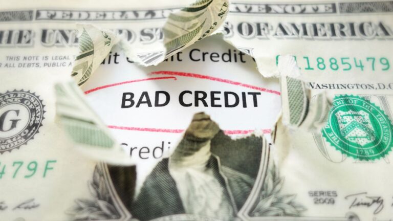Overcoming Business Loan Challenges with Bad Credit: Tips for Small Business Owners
